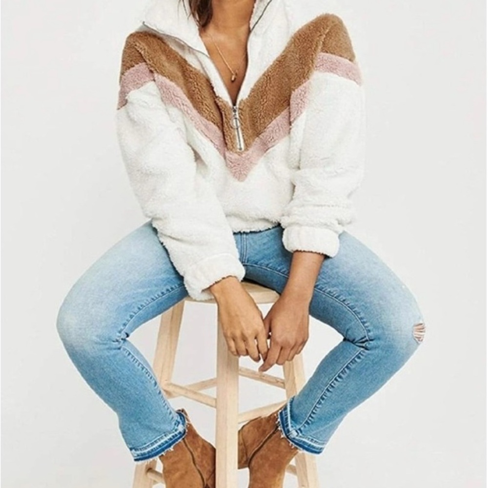 Abercrombie & Fitch Cream Textured Fluffy Pullover half-zip